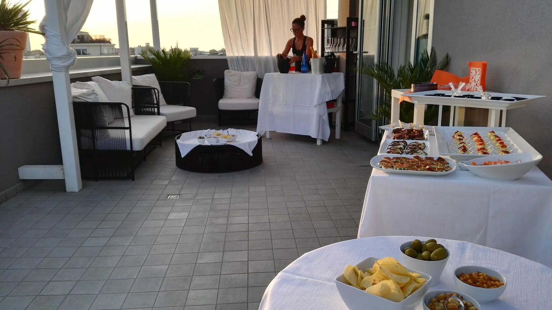 Q Hotel Rimini 3*,  Italien