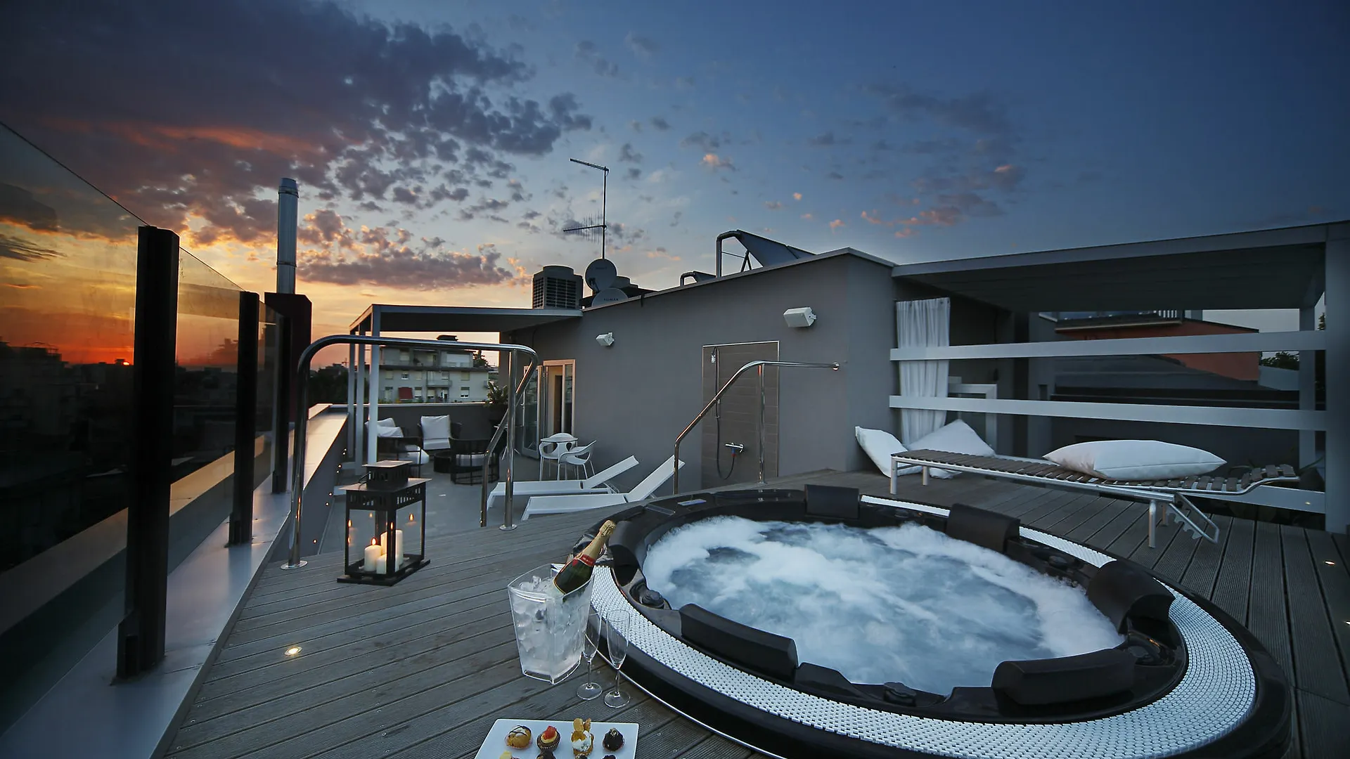 Q Hotel Rimini